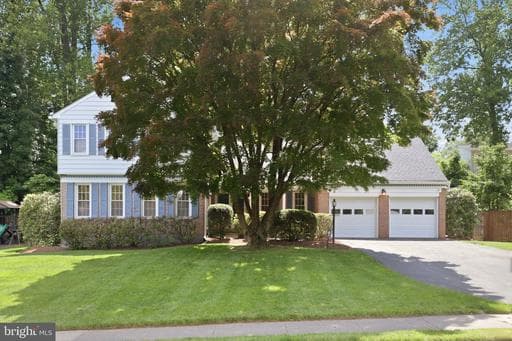 219 APPLE BLOSSOM COURT - Photo 1