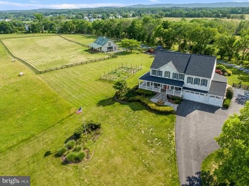 41187 YAKEY LANE - Photo 1