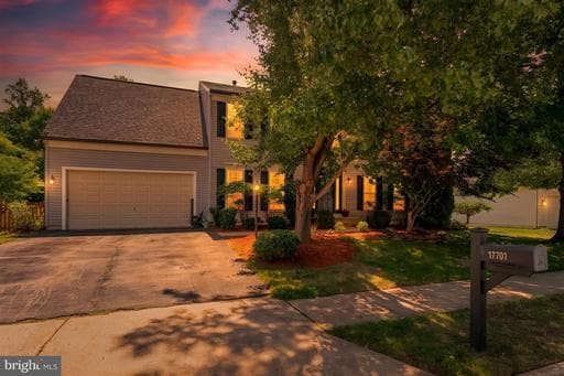 17701 AVENEL LANE