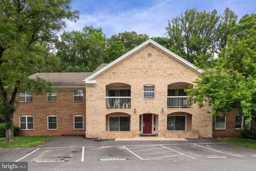 5804 COVE LANDING ROAD 101 - Photo 1