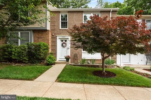 2303 MIDDLE CREEK LANE - Photo 1
