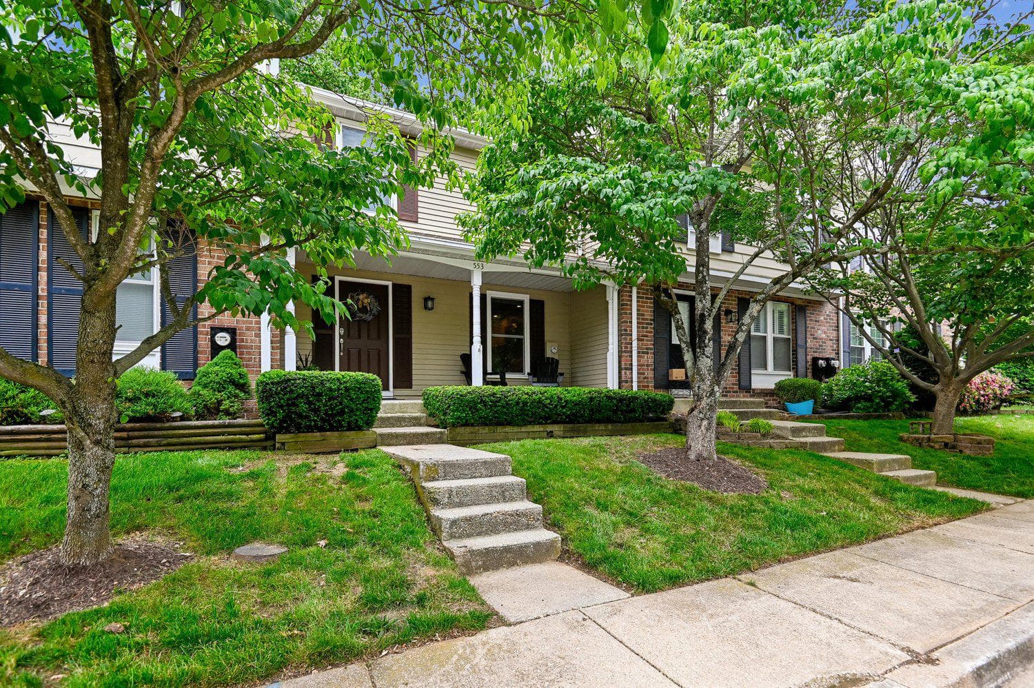 553 BAY DALE COURT - Photo 1