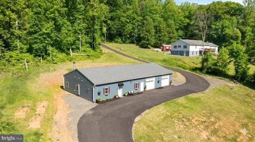 5331 MERRY OAKS ROAD - Photo 1