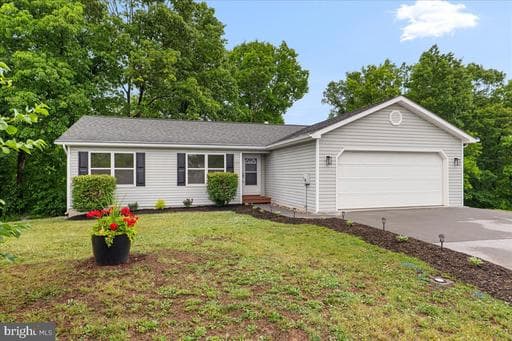 117 Ware Pl, Winchester, VA 22602-7658, United States - Photo 1