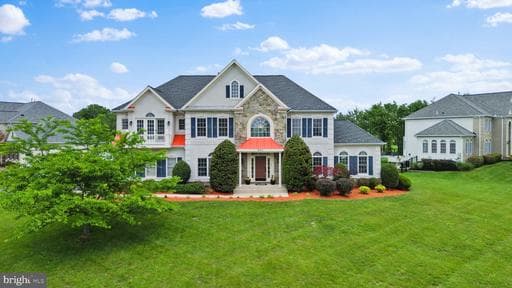 401 Calloway Ct, Silver Spring, MD 20861-8005, United States - Photo 1