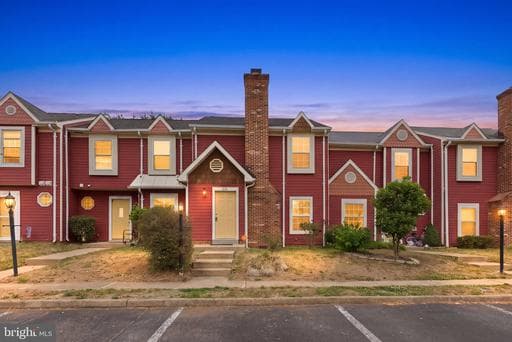 2216 Minnear St, Fredericksburg, VA 22407-1382, United States - Photo 1