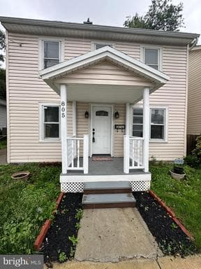 805 S KENT STREET - Photo 1