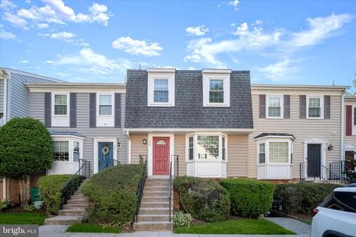 148 Barnsfield Ct, Gaithersburg, MD 20878-2720, United States - Photo 1