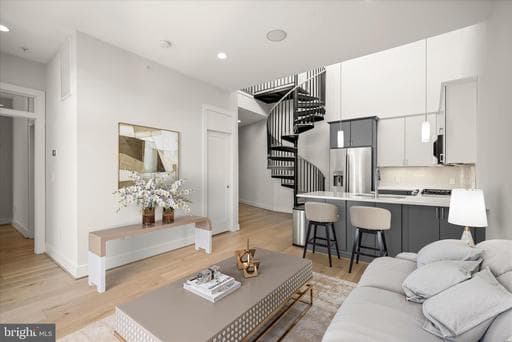 3035 15th St NW, Washington, DC 20009-8360, United States