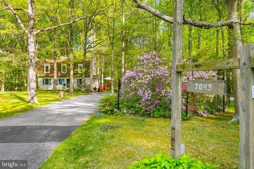 7049 MINK HOLLOW ROAD - Photo 1