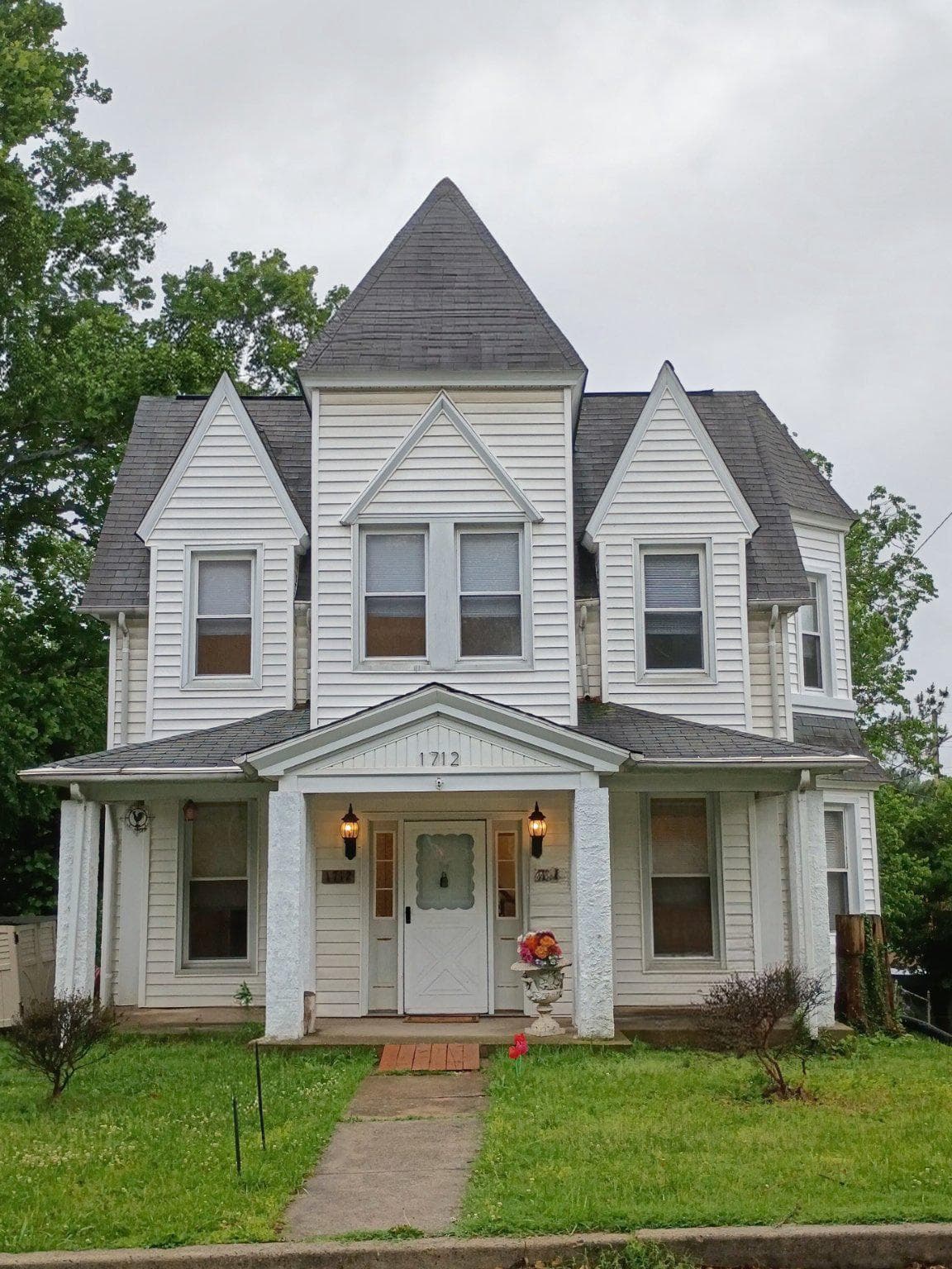 1712 Selma Ave, Halethorpe, MD 21227-4423, United States - Photo 1