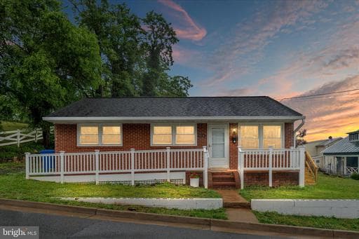 210 Midway Ave, Front Royal, VA 22630-2110, United States - Photo 1