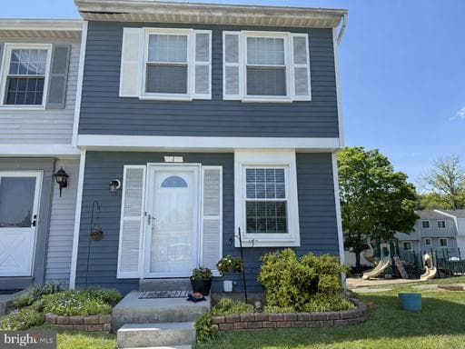 1 FARMCREST COURT - Photo 1