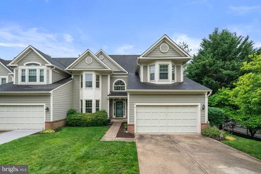 4 HAY PASTURE COURT - Photo 1