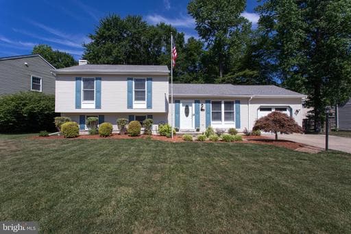 6875 KANGAROO DRIVE - Photo 1