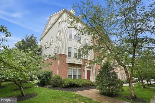 5645 HARRINGTON FALLS LANE B - Photo 1
