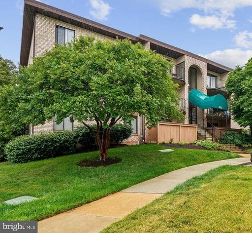 6912 Hanover Pkwy, Greenbelt, MD 20770-2203, United States - Photo 1
