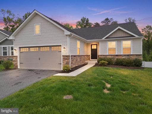 369 E CALVERT CROSSING - Photo 1