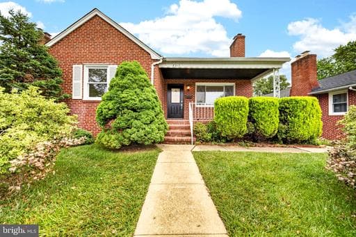 8217 LAUREL DRIVE
