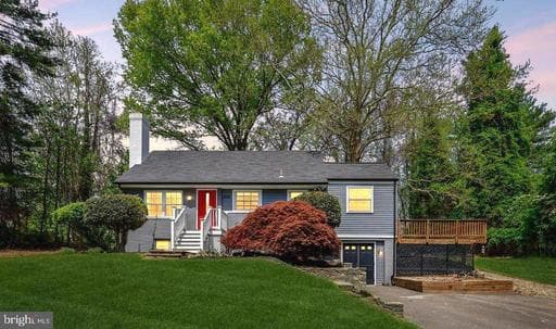 3105 Holiday Dr, Brookeville, MD 20833-1707, United States - Photo 1