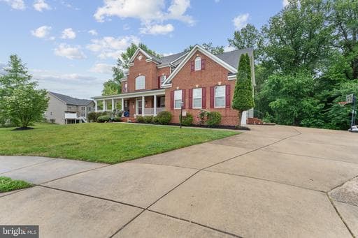 334 RADIANT COURT - Photo 1