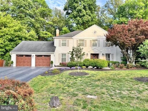 8101 BUCKSPARK LANE - Photo 1