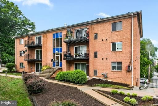 3408 25th St S, Arlington, VA 22206-2442, United States