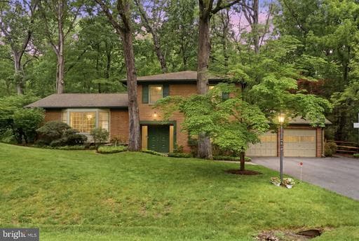 12516 DAVAN DRIVE - Photo 1