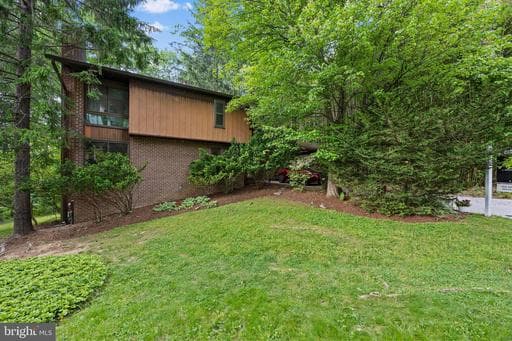 5258 PATRIOT LANE - Photo 1