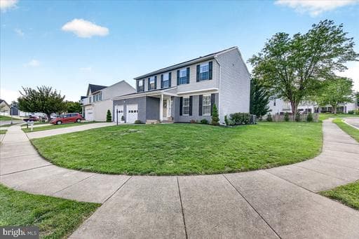 701 ANGELWING LANE - Photo 1