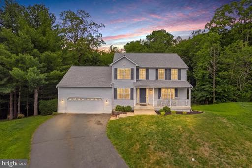 37 ONTELL COURT - Photo 1