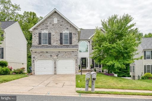 726 CONCORD POINT DRIVE - Photo 1
