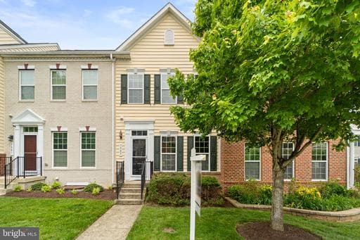 7563 WILLOW BOTTOM ROAD - Photo 1