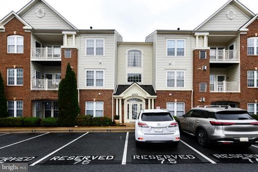 2007 CONNOR COURT 701B - Photo 1