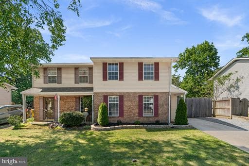 329 SHETLANDS LANE - Photo 1