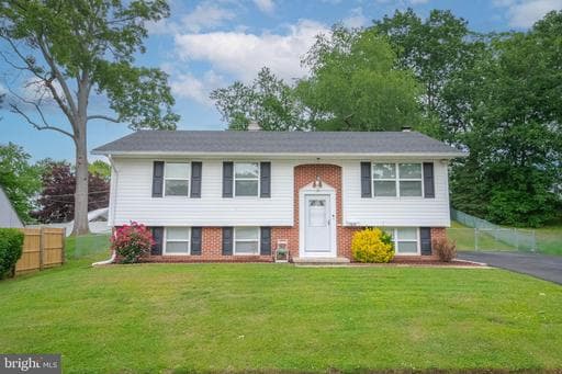 615 Wingleaf Ct, Edgewood, MD 21040-2521, United States - Photo 1