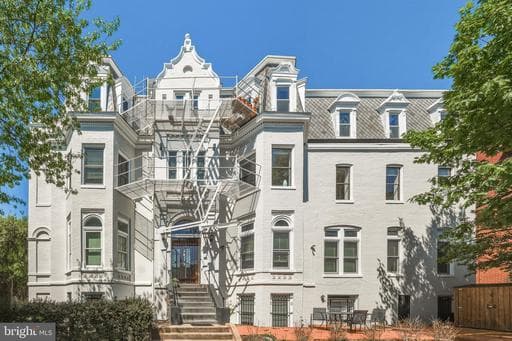 1700 15TH STREET 202 - Photo 1