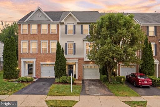 14222 LEGEND GLEN COURT - Photo 1