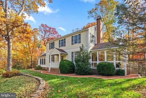 15720 COMUS ROAD - Photo 1