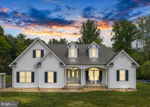 17289 MISS MOLLYS LANE - Photo 1