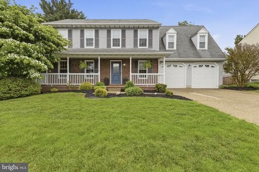 1206 CORINTHIAN COURT - Photo 1
