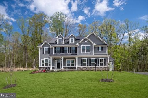 112 Lake Bluff Ct, Fredericksburg, VA 22406-4437, United States