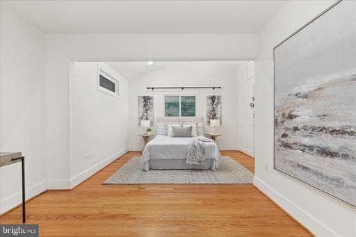 4111 DENFELD AVENUE - Photo 1