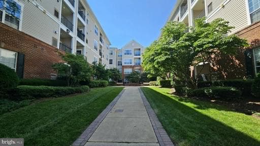 4862 Eisenhower Ave, Alexandria, VA 22304-7332, United States