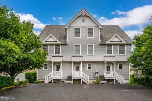 748 94TH STREET - Photo 1