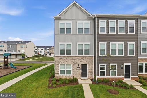 15069 JAXTON SQUARE LANE - Photo 1