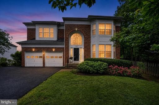 3504 CHAMBRAY WAY - Photo 1