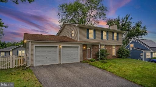 7896 CHALICE ROAD - Photo 1