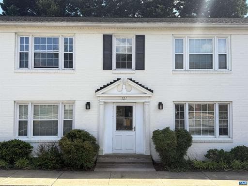 121 HESSIAN HILLS RDG #3,CHARLOTTESVILLE,VA,22901,ALBEMARLE