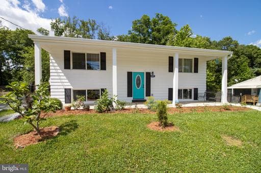 9409 CHELTENHAM AVENUE - Photo 1